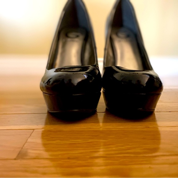 G - Guess Heels size 7 never worn - Picture 5 of 5